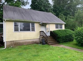4 Ruby St, Suffern, NY 10901