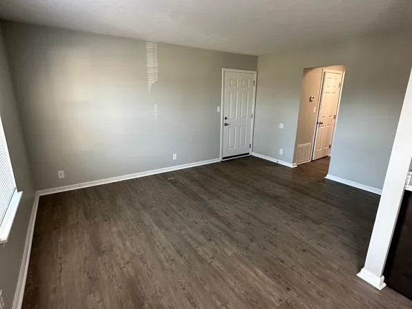 475 Raymond Rd #1, Shepherdsville, KY 40165