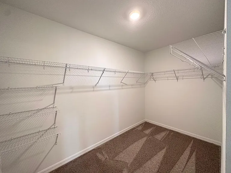 1622 Sanibel Dr — Photo 15