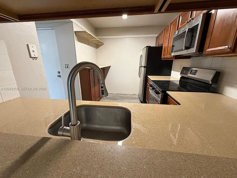 3400 Foxcroft Rd #215 — Photo 6