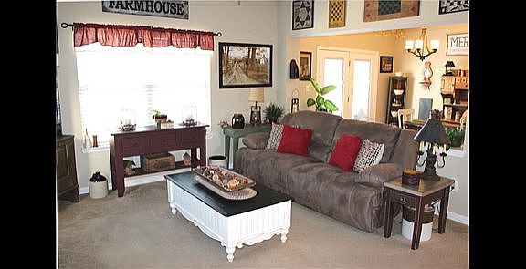 5th image of 6055 Crystal View Dr