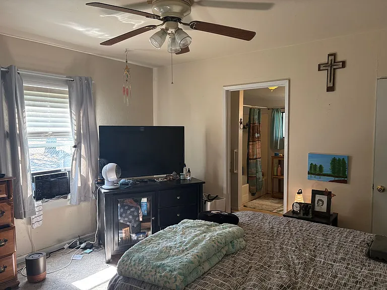 5703 Chapel Dr — Photo 12