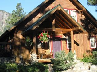 45 Cassal Rd, Winthrop, WA 98862