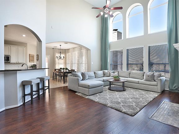 5th image of 3711 Cat Springs Ln