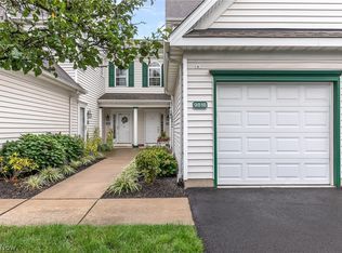 9818 Old Johnnycake Ridge Rd, Mentor, OH 44060