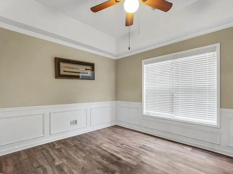 260 Weatherly Dr — Photo 11