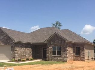 20 Choctaw Cir, Lonoke, AR 72086