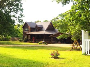 1379 Sol Colston Rd, Finger, TN 38334