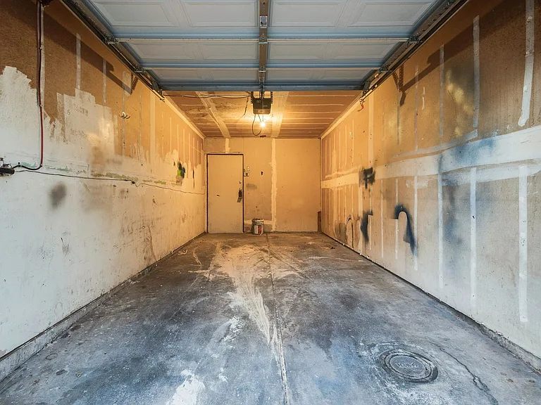5011 Spencer St #B — Photo 26