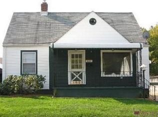 888 Austin Ave, Akron, OH 44306