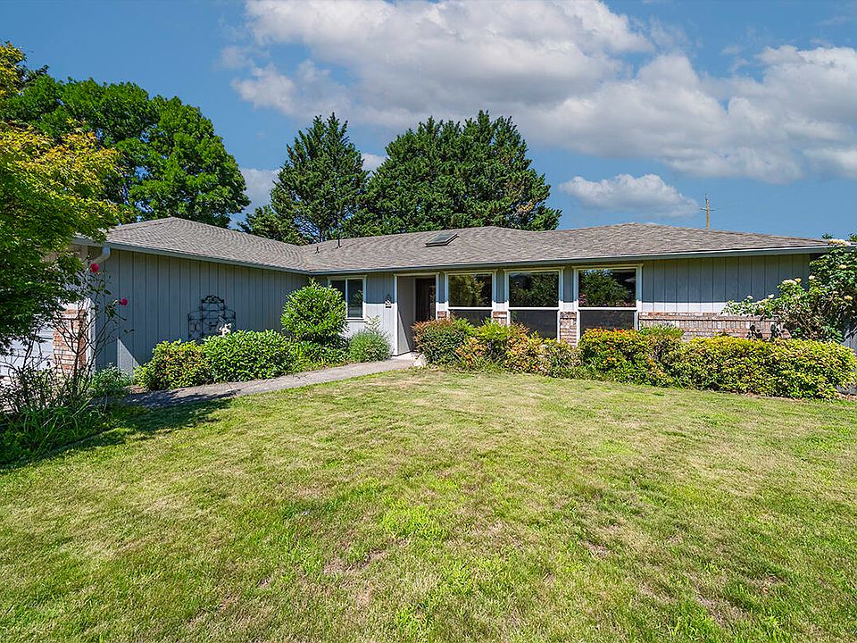 1st image of 3321 Oneida Cir