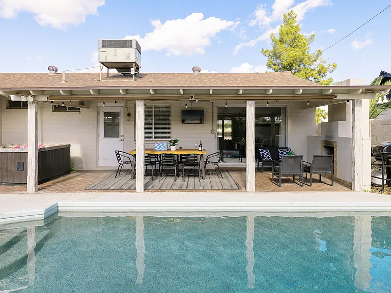 8407 E Orange Blossom Ln — Photo 32