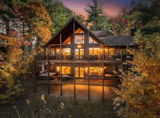 136 Oasis Dr, Blue Ridge, GA 30513