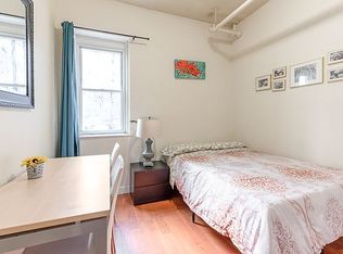 400 W 47th St APT 1A, New York, NY 10036