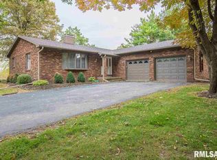 4729 Wyoming Ave, Davenport, IA 52806