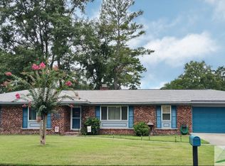 303 Pinewood Dr, Pooler, GA 31322
