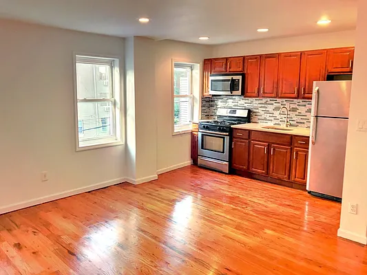 Rented by Keller Williams NYC | media 9