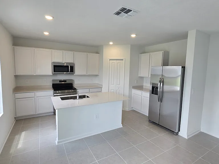 1799 Teagan Ln — Photo 4