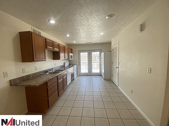 3rd image of 1530-32 S Saint Aubin St #9164675B6