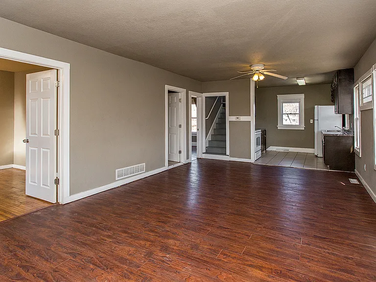 1005 Pleasant View Dr — Photo 9