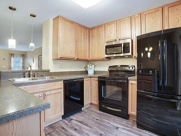 5th image of 6473 Walnut Fork Dr