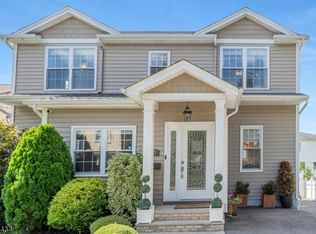 21 Humboldt St, Wood Ridge, NJ 07075