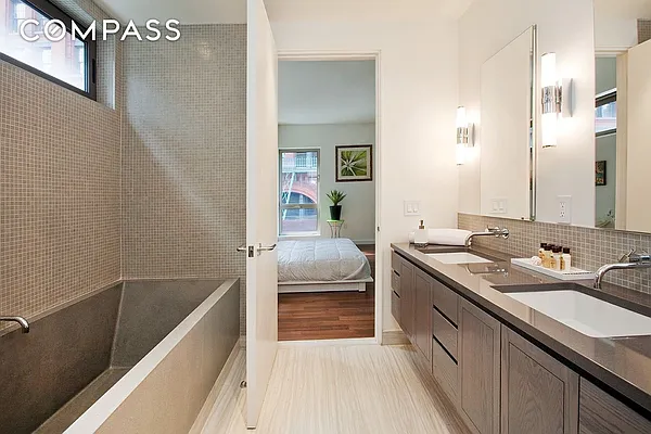 Rented by Compass | media 17