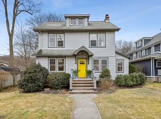 6 College Ave, Montclair, NJ 07043