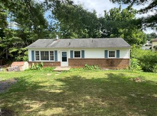 27 Hillside Dr, Verona, VA 24482