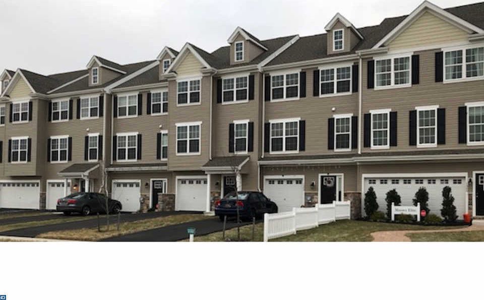 1st image of 1300 Carrick Ct
