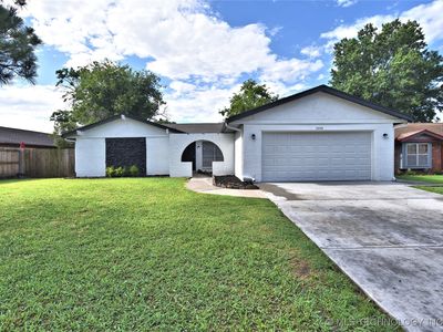 10046 E 29th St, Tulsa, OK, 74129