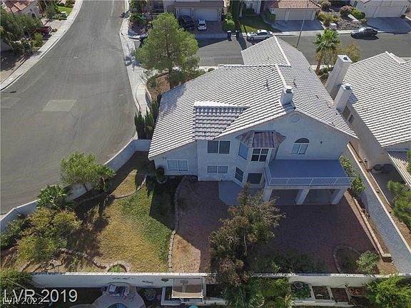 3rd image of 8012 Shorecrest Dr