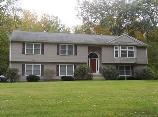 54 Fellows Rd, Oakdale, CT 06370