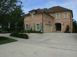 208 Ridgeway Dr, Metairie, LA 70001