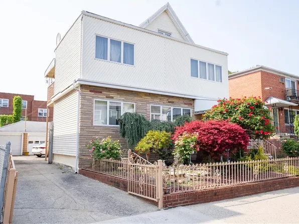 64 Bay 28th St, Brooklyn, NY 11214
