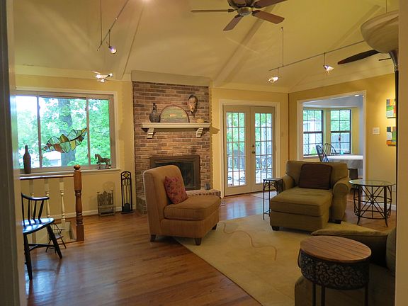 Large den