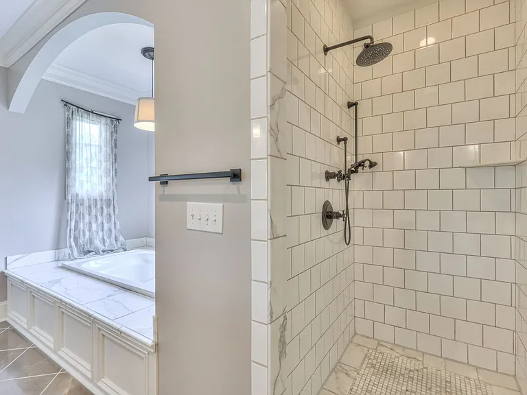 4100A Oriole Pl — Photo 28