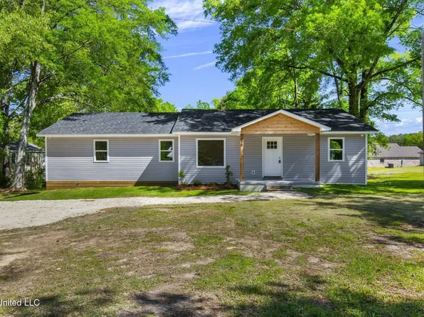 429 Old Whitfield Rd, Pearl, MS 39208