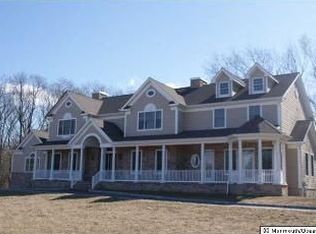 9 Pennyroyal Ct, Colts Neck, NJ 07722