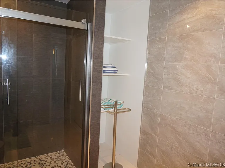 19370 Collins Avenue Seasonal #1417 — Photo 22