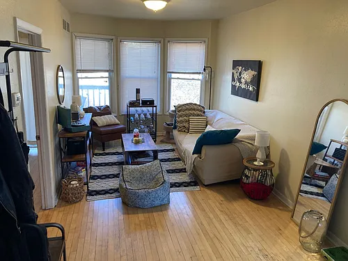 1118 E Kane Pl Photo 1