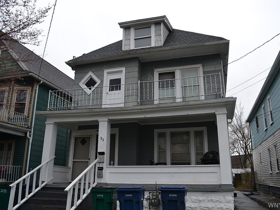 1st image of 32 Alamo Pl