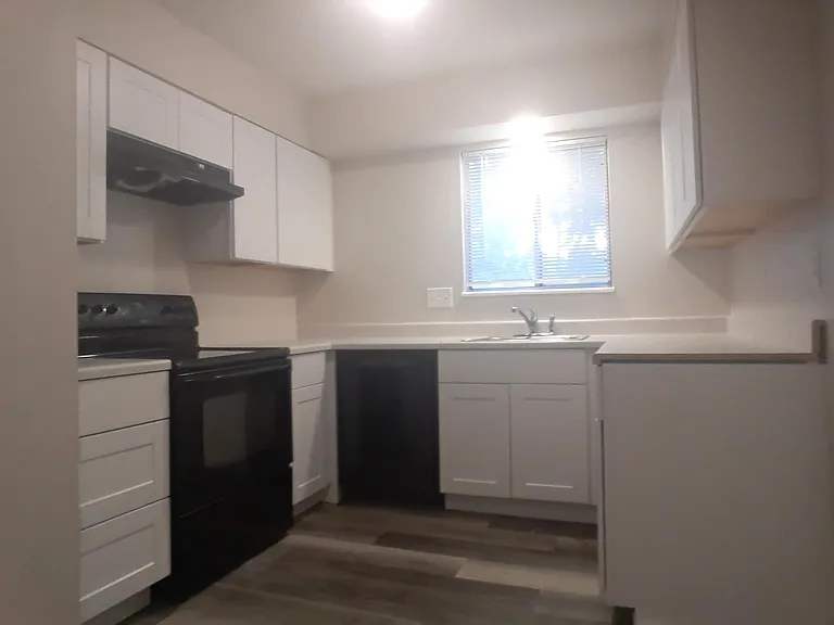 4211 Forrest Hill Rd #5 — Photo 1
