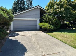 4570 Manacor Dr, Sacramento, CA