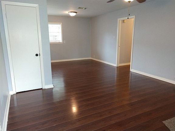 2nd image of 2018 15th Ave N