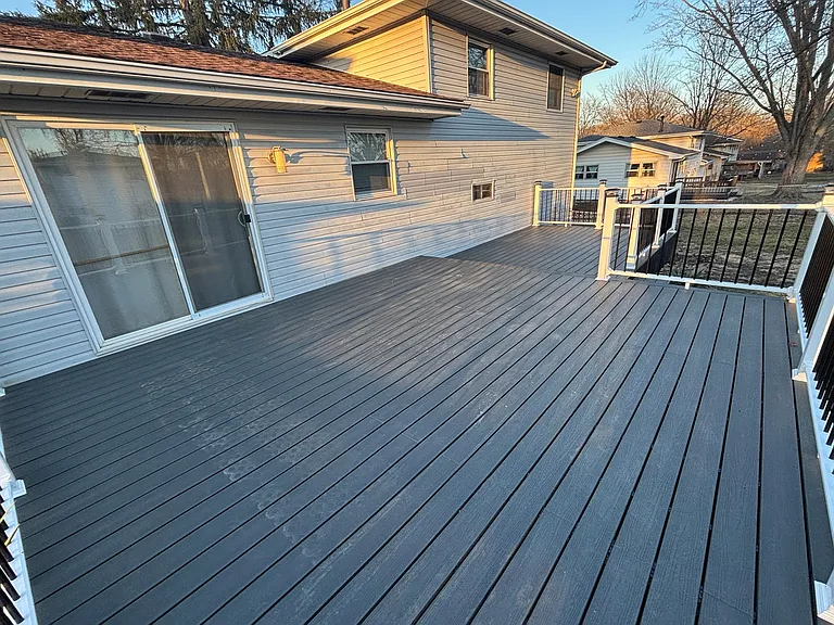 955 Crestview Ct — Photo 25