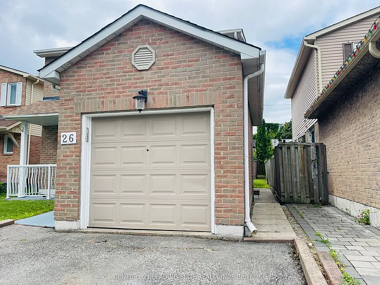 26 Angus Dr #BASEMENT — Photo 3