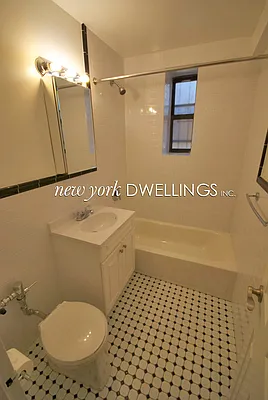 Rented by New York Dwellings LLC | media 14