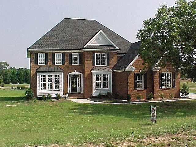 all brick 2.5 story