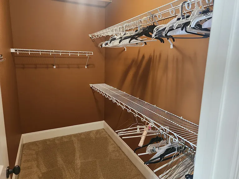 105 Grove Park Ln — Photo 15